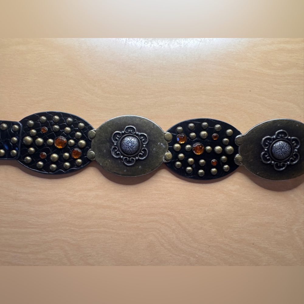 Y2K Studded Leather Western Concho Belt Amber Rhinestones Croc Embossed - Picture 6 of 9